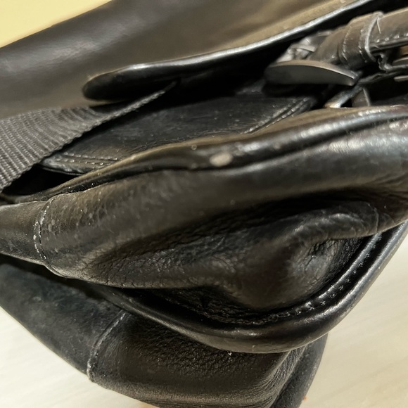 Beautiful Black Leather Kenneth Cole Brief/Laptop Case - Picture 9 of 9